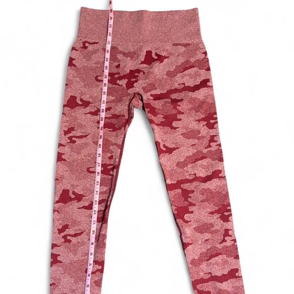 Lululemon Women's Red and Pink Leggings - Picture 2 of 4